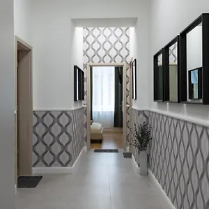 Holidays Courtyard Apartamento